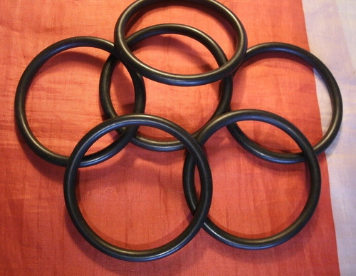 Set carburettor spacer - of,
