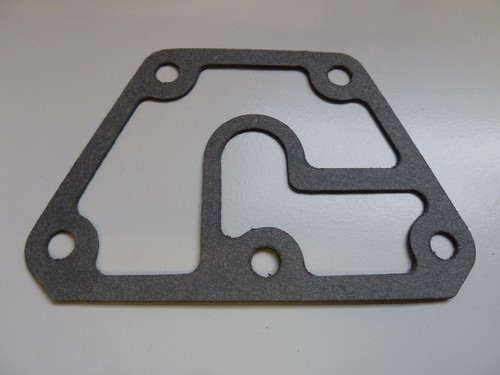 Jaguar oil filter housing - filter,