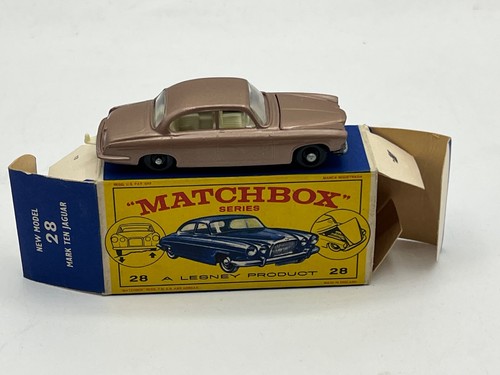 Matchbox lesney no28c jaguar - lesney,