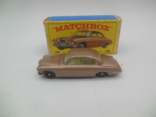 Matchbox regular wheels 28 - wheels,